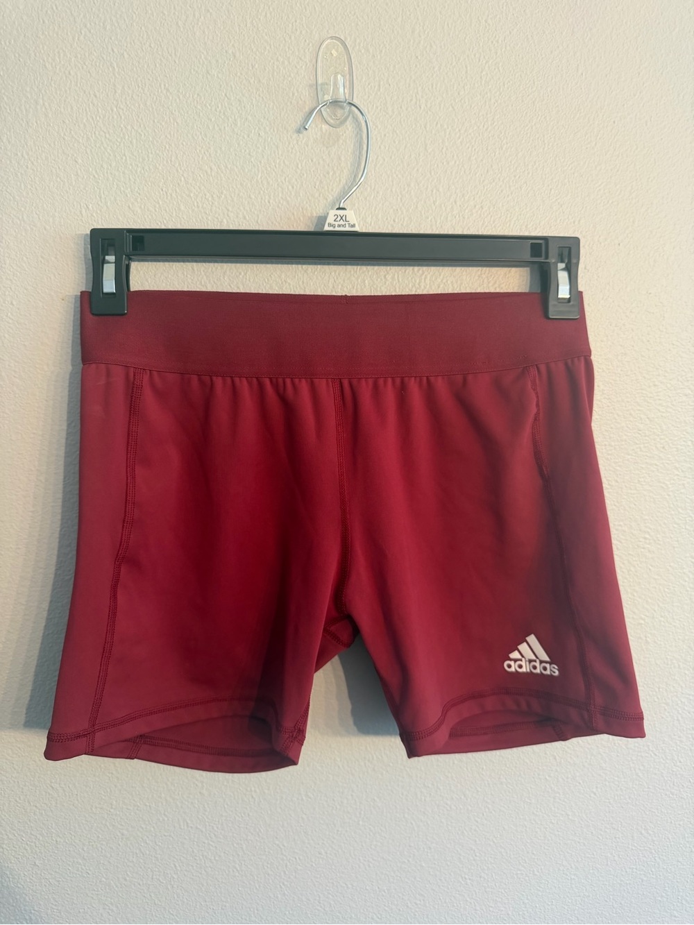Adidas Maroon Lightweight Performance AEROREADY Athletic Shorts Women Size L